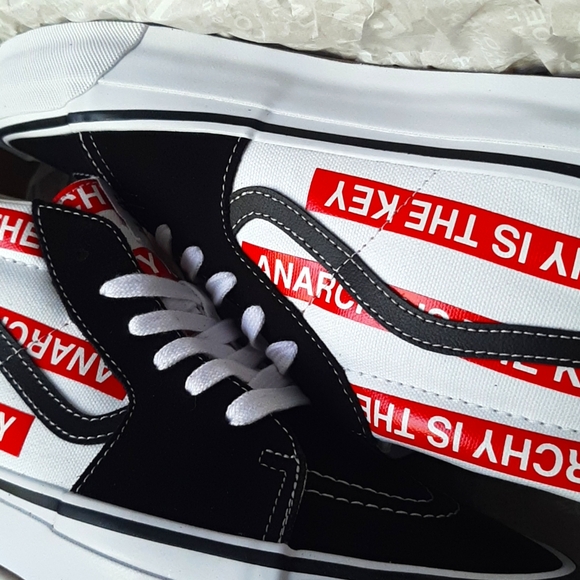 OTW by Vans X  Undercover Jun Takahashi Sk8-Mid Reissue 83 Lx *NWT* - Picture 6 of 12